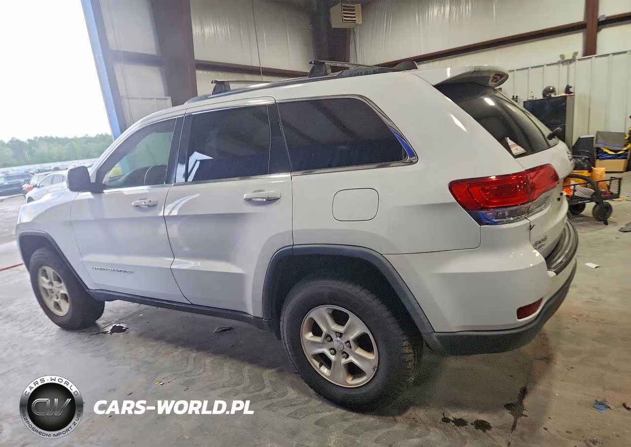 2016 Jeep Grand Cherokee Laredo VIN:1C4RJFAG5GC462002 - 2