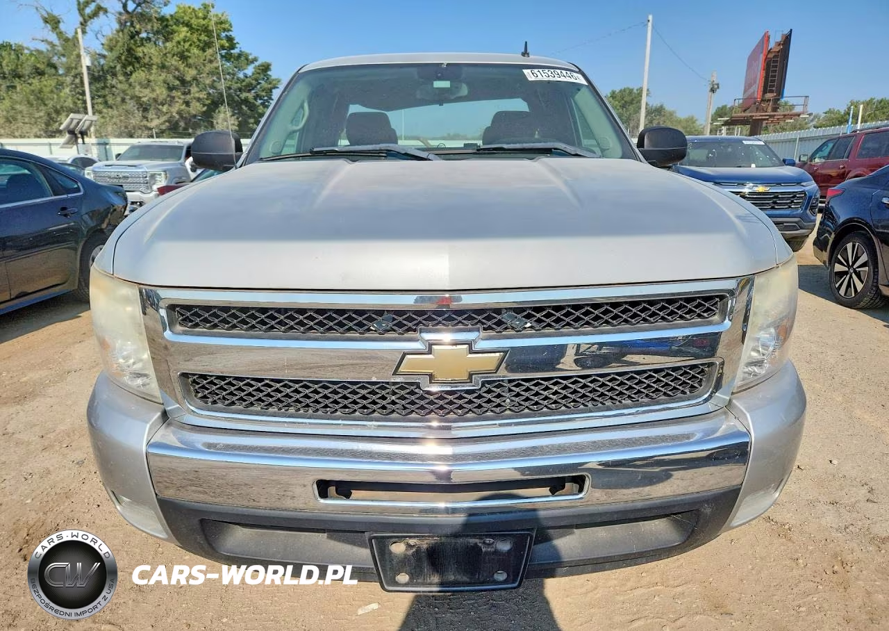 2011 Chevrolet Silverado C1500 Lt VIN:1GCRCSE06BZ186581 - 5