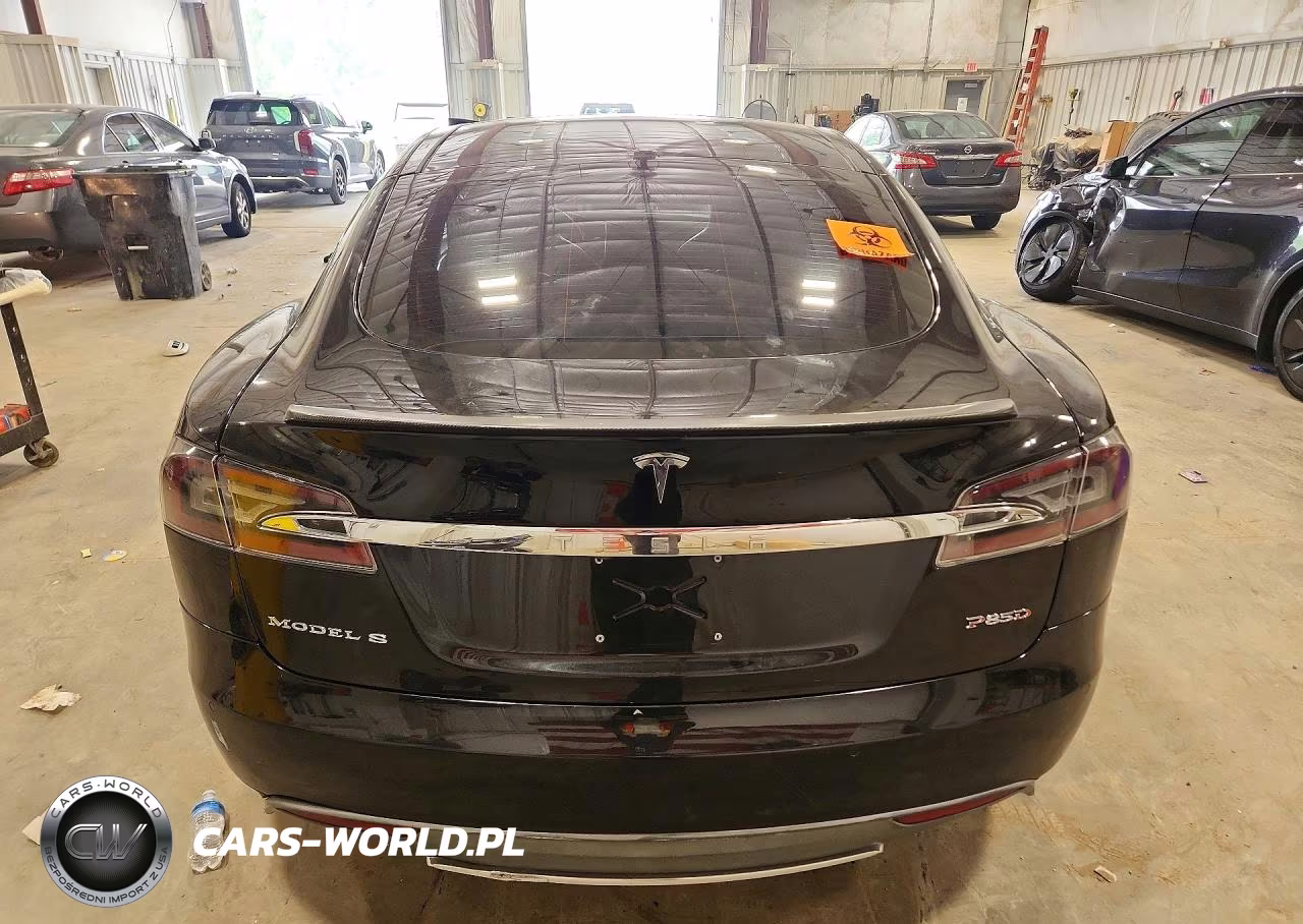 2014 Tesla Model S VIN:5YJSA1H25EFP63111 - 6