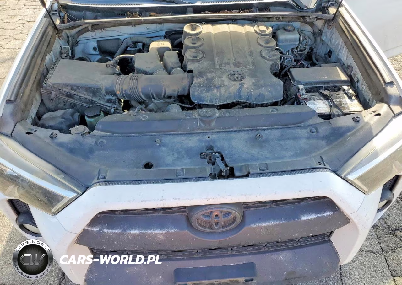 2018 Toyota 4Runner Sr5 Premium VIN:JTEBU5JRXJ5533111 - 11