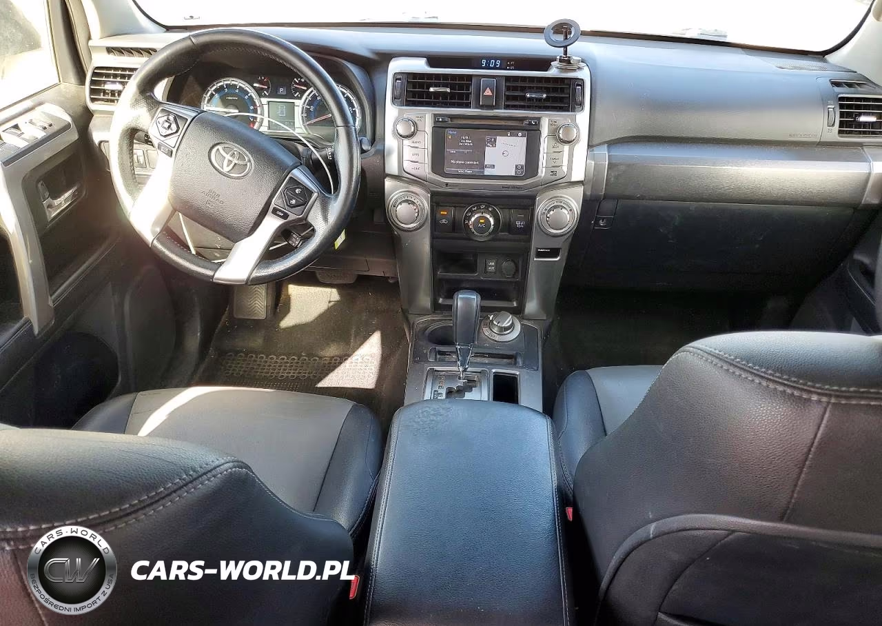 2018 Toyota 4Runner Sr5 Premium VIN:JTEBU5JRXJ5533111 - 8