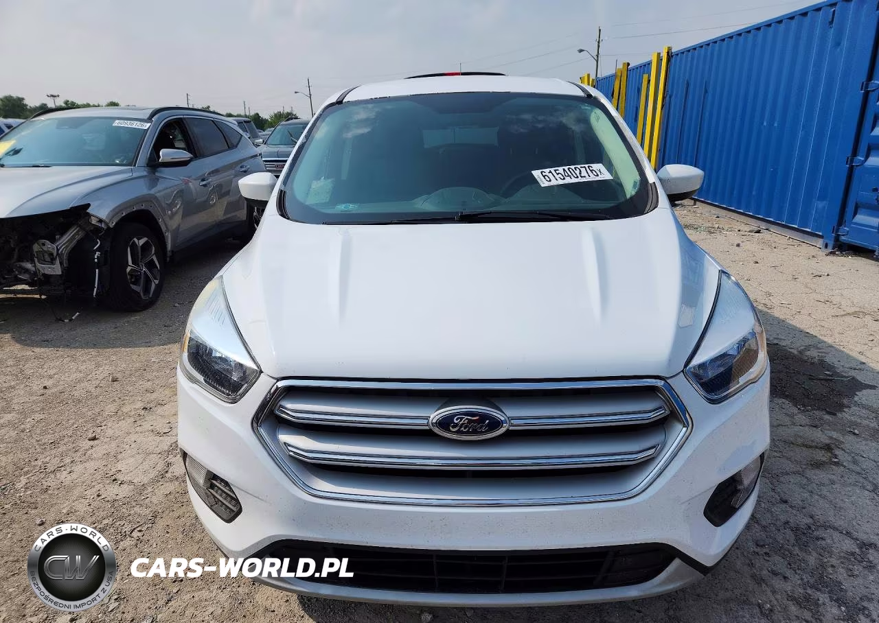 2017 Ford Escape Se VIN:1FMCU0GD1HUE90085 - 5