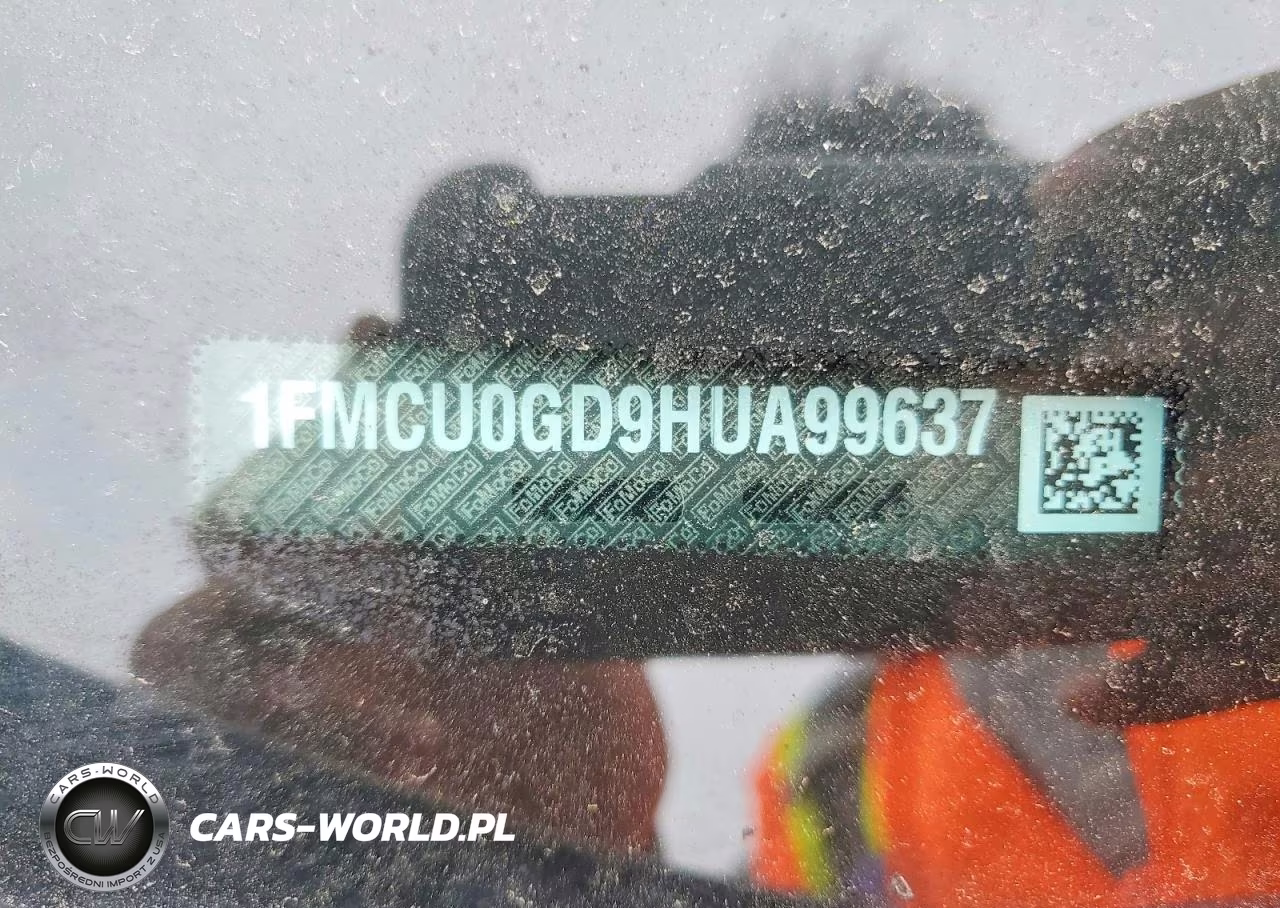 2017 Ford Escape Se VIN:1FMCU0GD9HUA99637 - 13