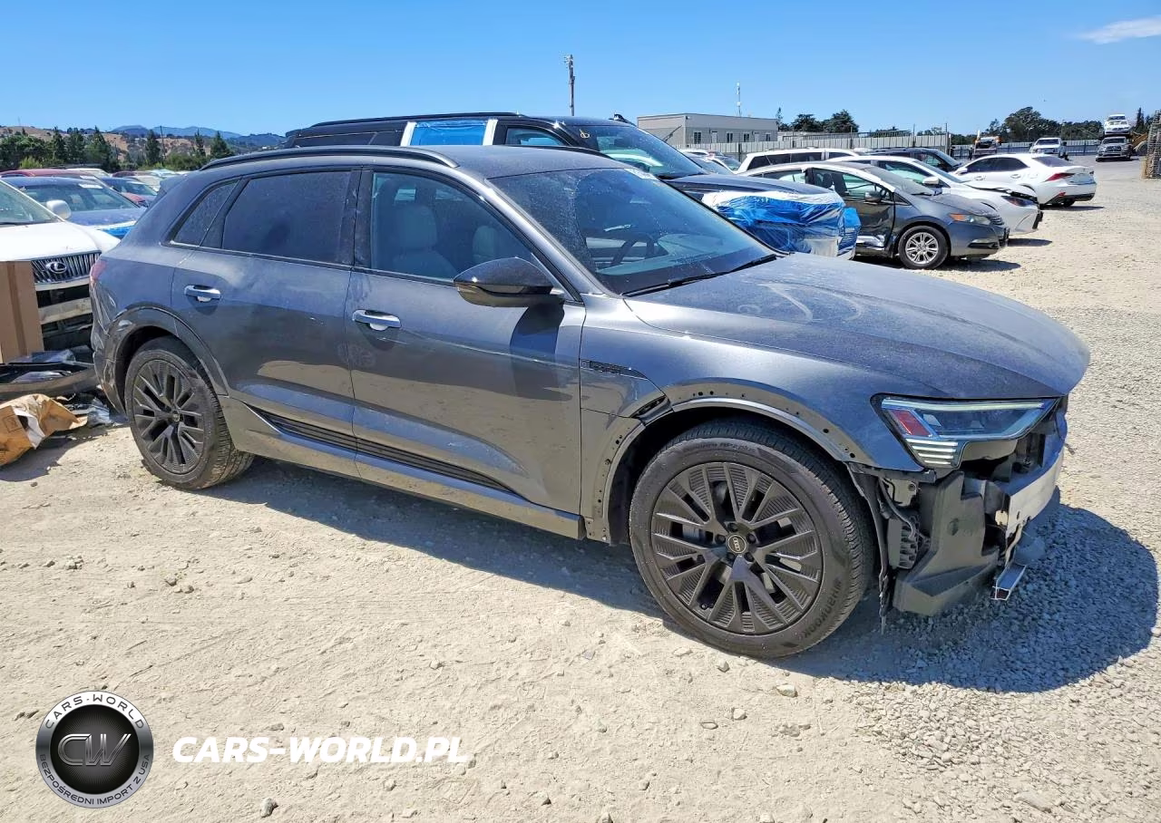 2024 Audi Q8 E-Tron Prestige VIN:WA16AAGE9RB039647 - 4