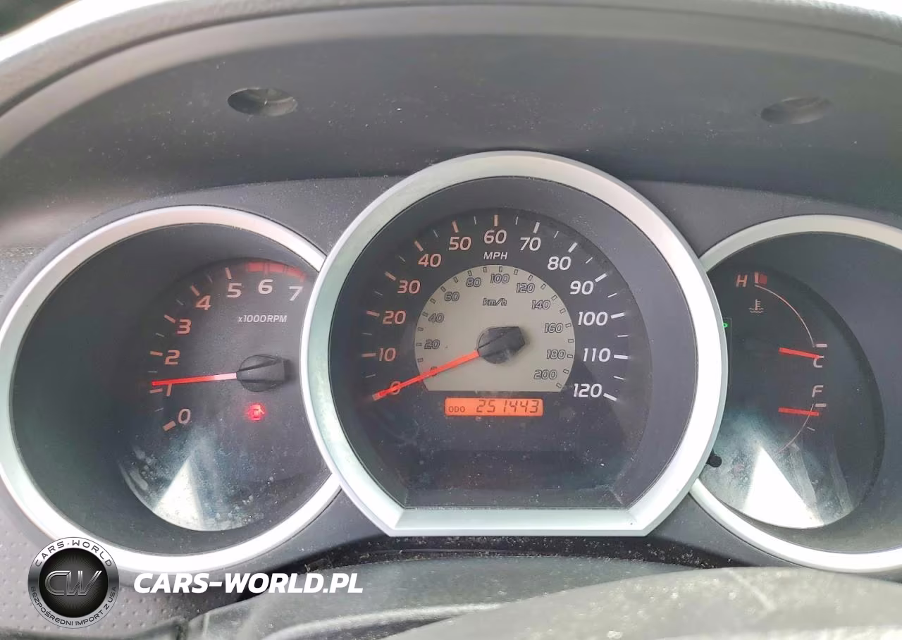 2010 Toyota Tacoma Access Cab VIN:5TEUU4EN1AZ731703 - 9