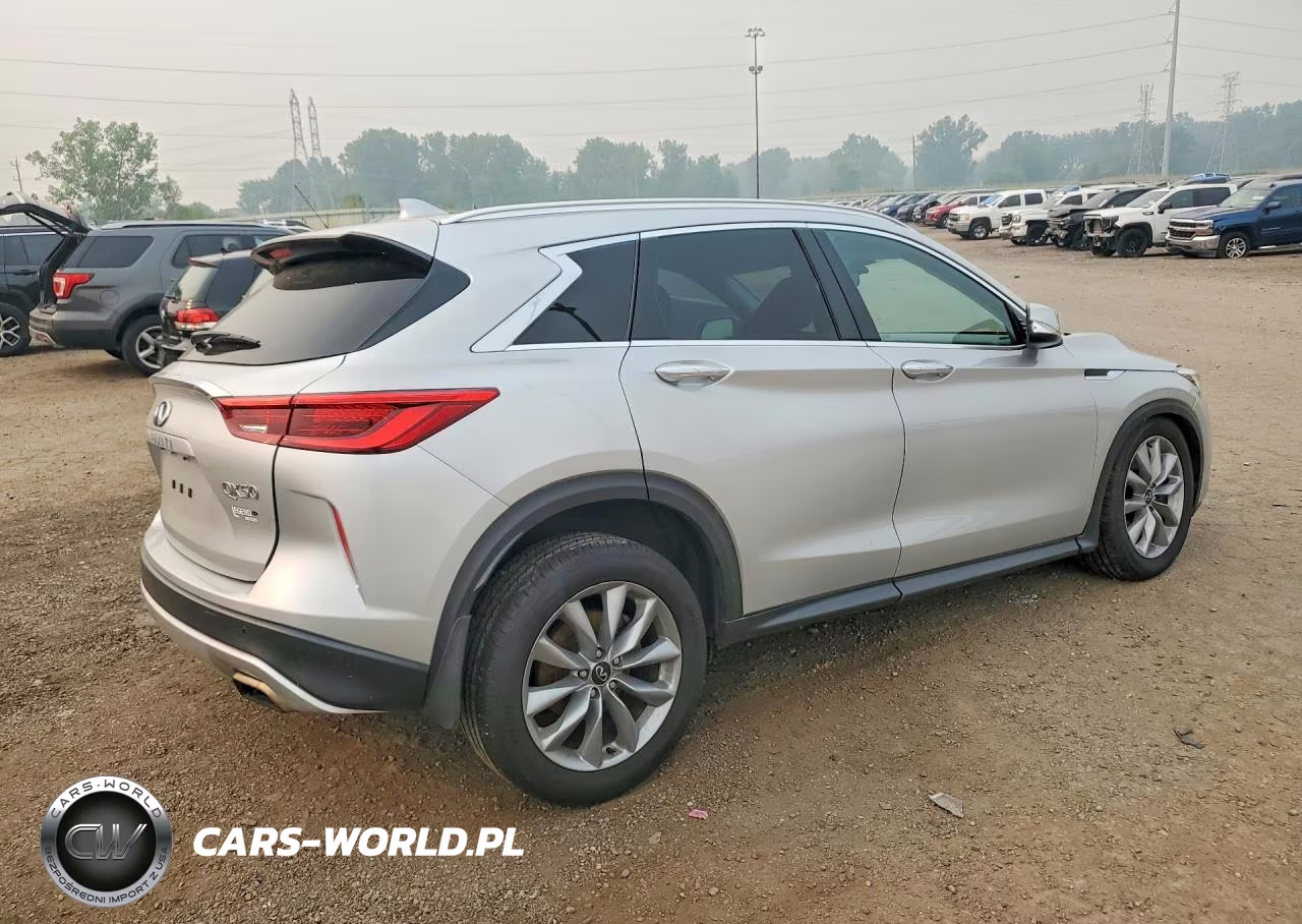 2020 Infiniti Qx50 Luxe VIN:3PCAJ5M30LF110460 - 3