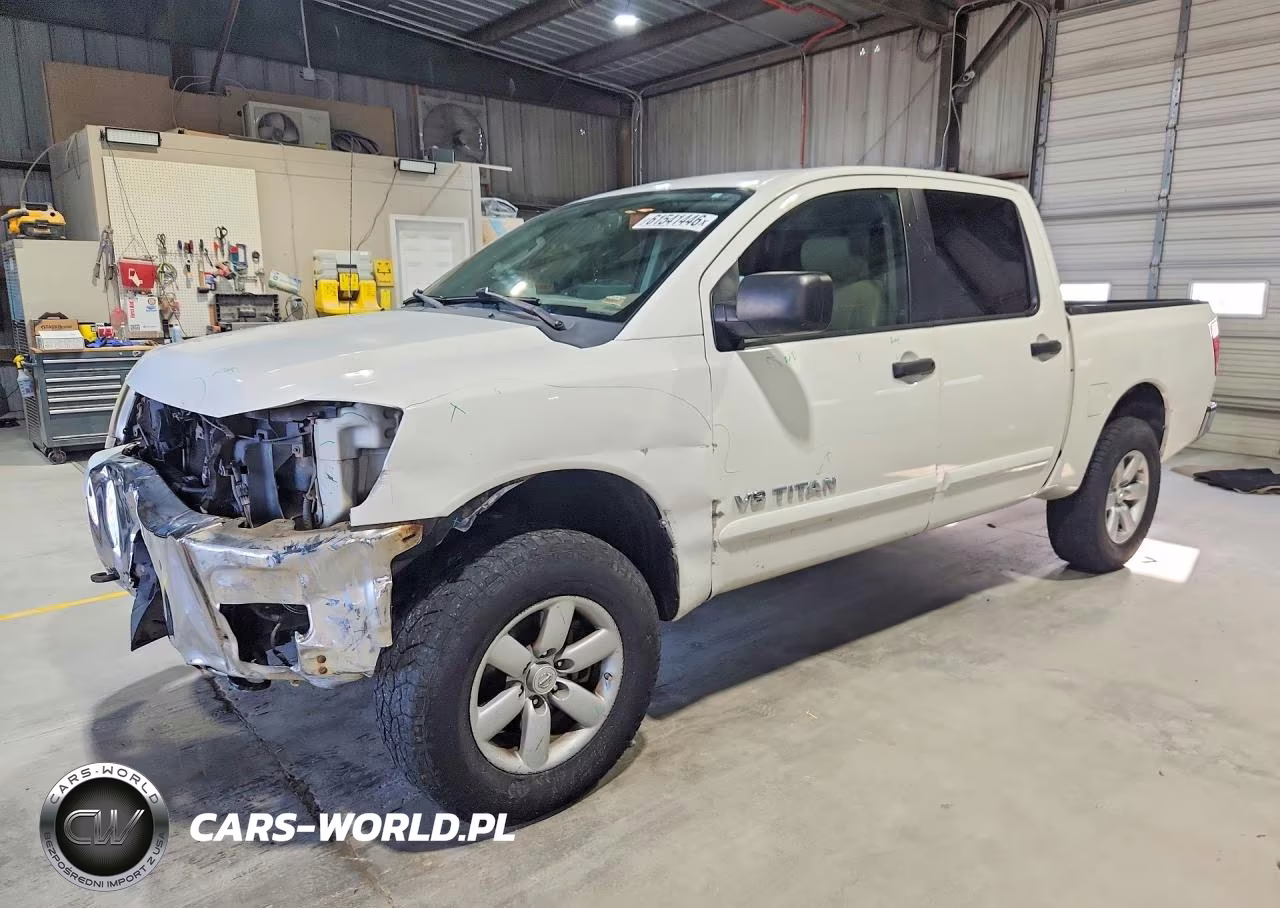 2010 Nissan Titan Se