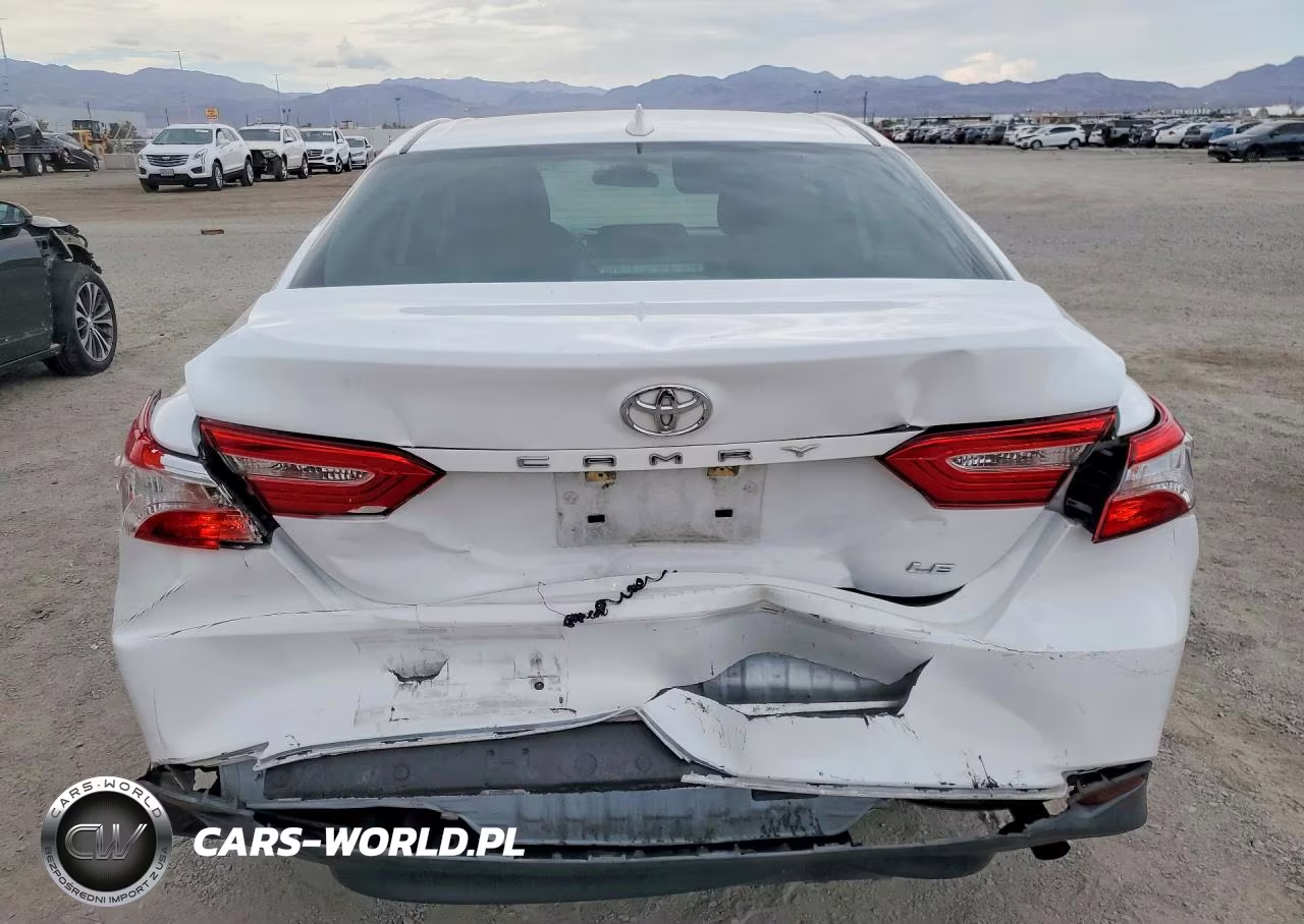 2019 Toyota Camry Le VIN:4T1B11HK5KU769571 - 6