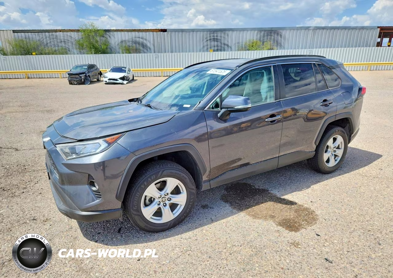 2021 Toyota Rav4 Xle – zdjęcie 1 z 12