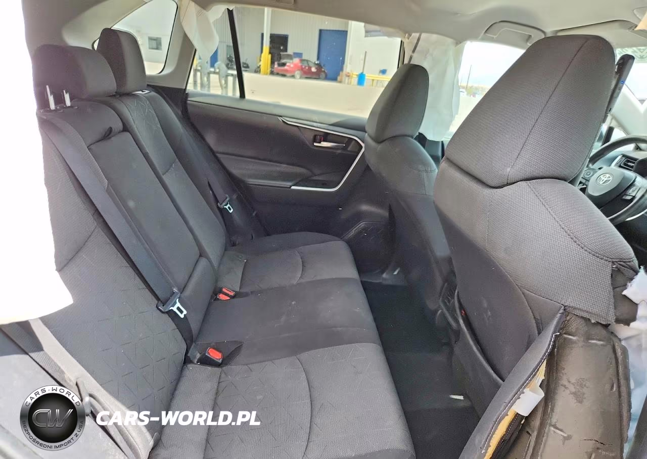2021 Toyota Rav4 Xle VIN:2T3W1RFV4MC117176 - 10