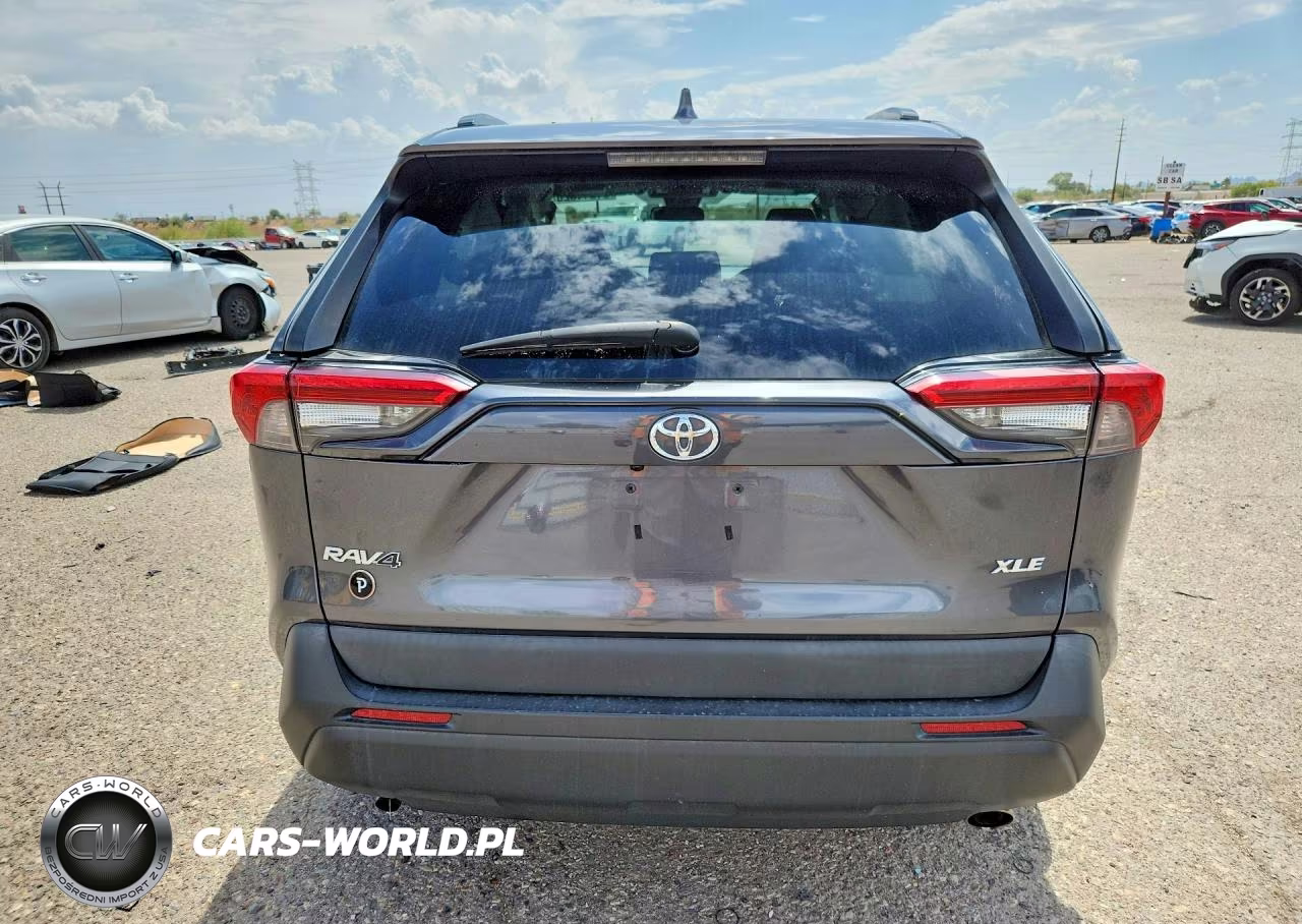 2021 Toyota Rav4 Xle VIN:2T3W1RFV4MC117176 - 6
