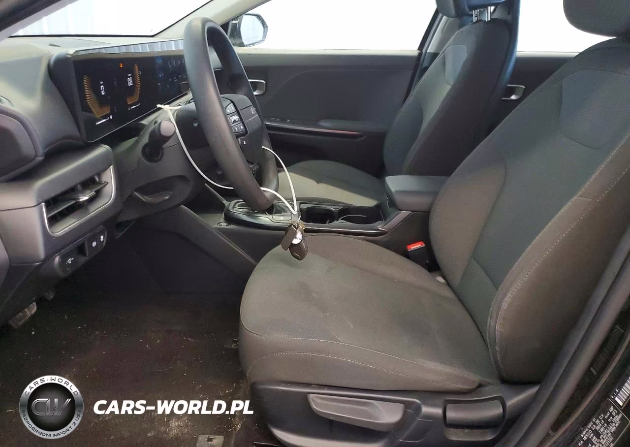 2025 Kia K4 Lxs VIN:3KPFT4DE4SE121591 - 7