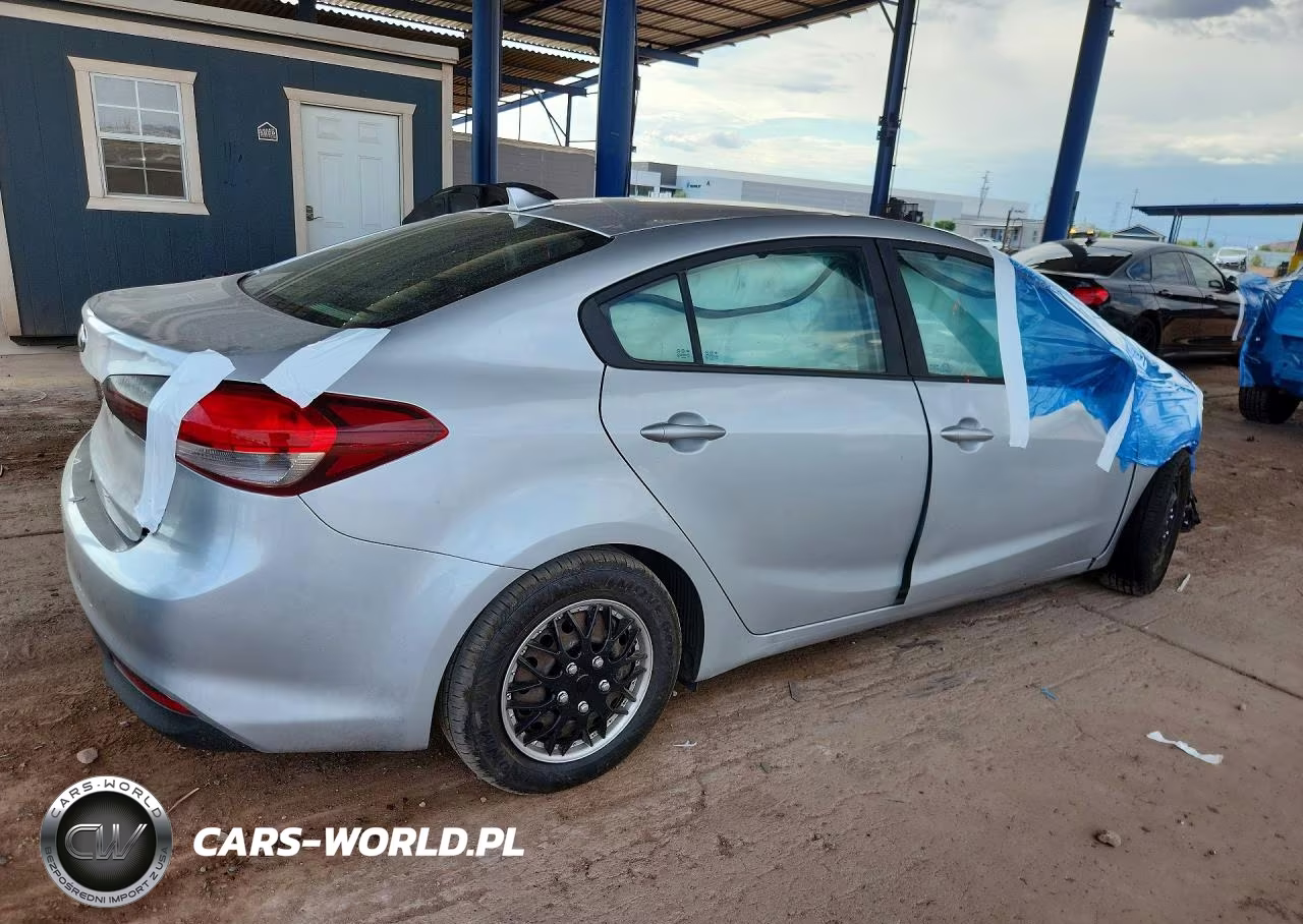 2017 Kia Forte Lx VIN:3KPFK4A74HE027597 - 3