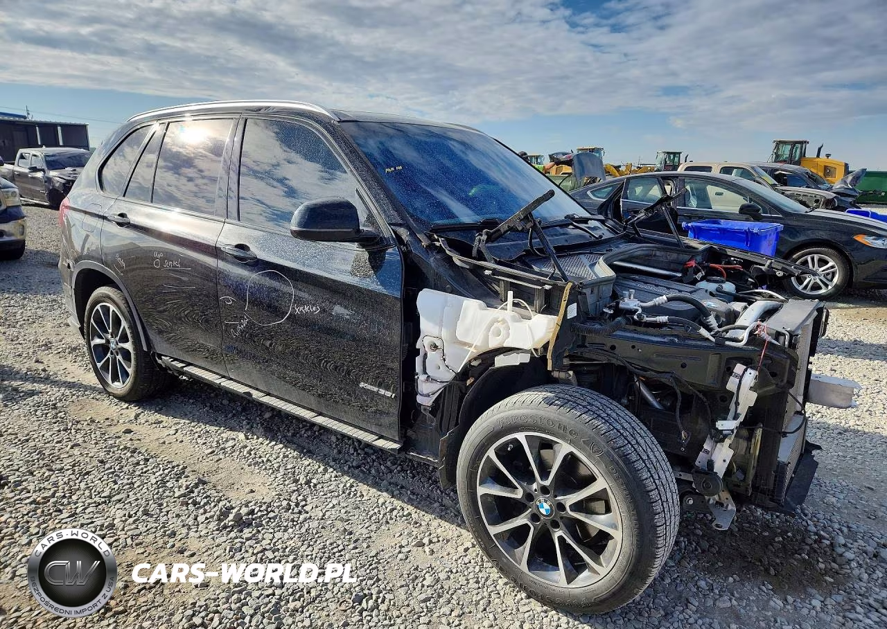 2017 BMW X5 xDrive35I VIN:5UXKR0C53H0V67495 - 4