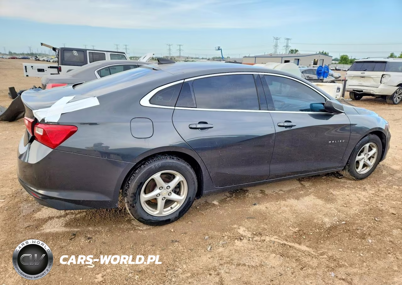 2017 Chevrolet Malibu Ls VIN:1G1ZB5ST7HF192704 - 3