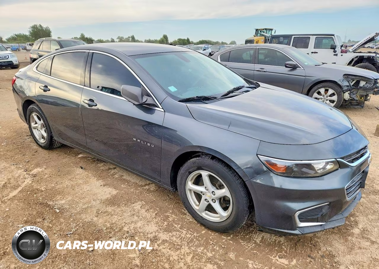 2017 Chevrolet Malibu Ls VIN:1G1ZB5ST7HF192704 - 4