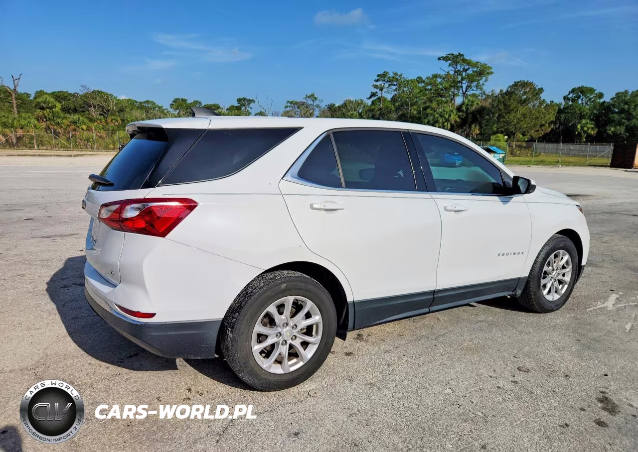 2019 Chevrolet Equinox Lt VIN:3GNAXKEV2KS542526 - 3