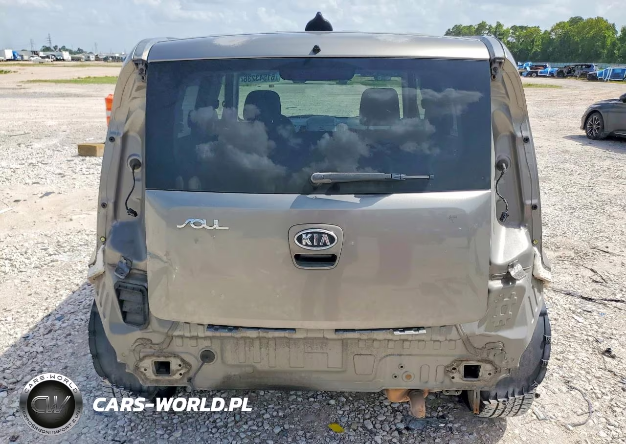 2010 Kia Soul + VIN:KNDJT2A22A7070177 - 6