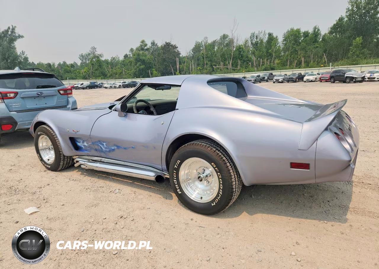 1977 Chevrolet Corvette VIN:1Z37X7S424449 - 2