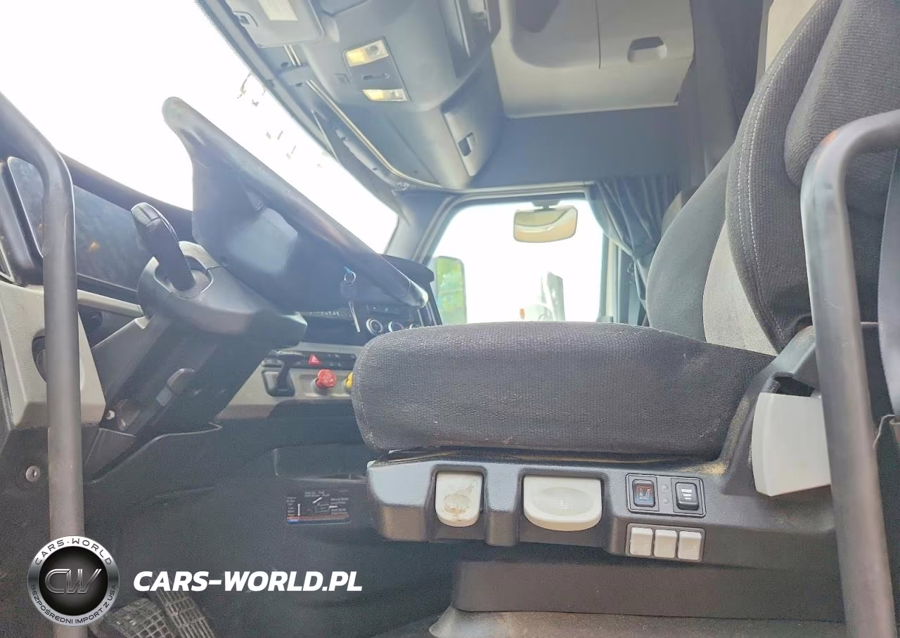 2021 Freightliner Cascadia 126 Semi Truck VIN:3AKJHHDR9MSMT8568 - 7