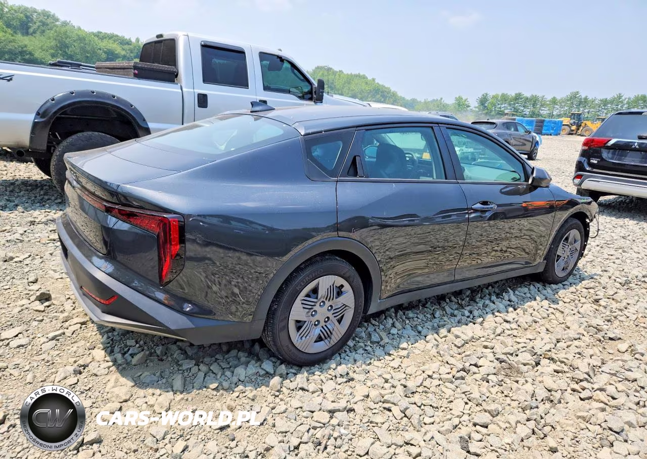 2025 Kia K4 Lx VIN:3KPFT4DE6SE090926 - 3