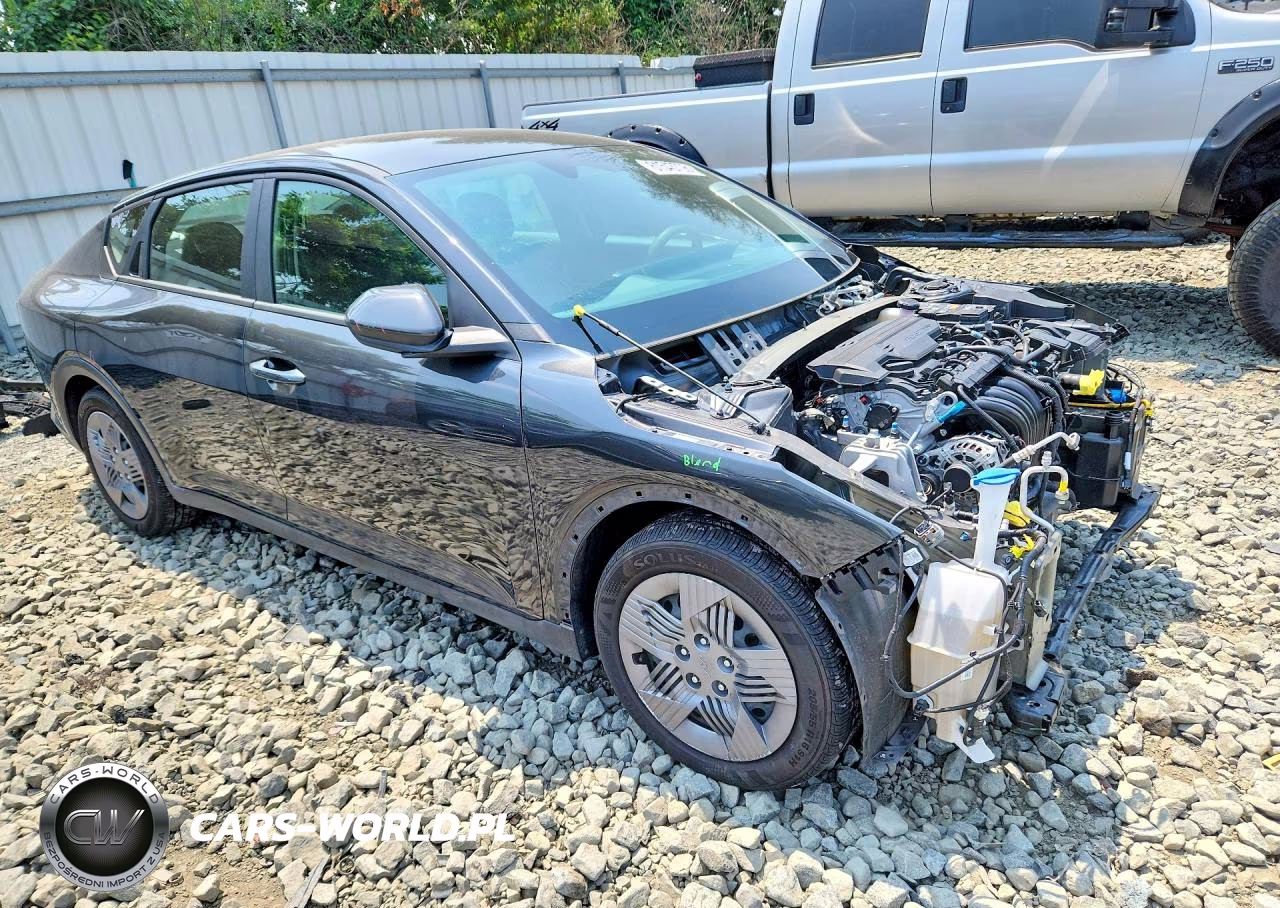 2025 Kia K4 Lx VIN:3KPFT4DE6SE090926 - 4
