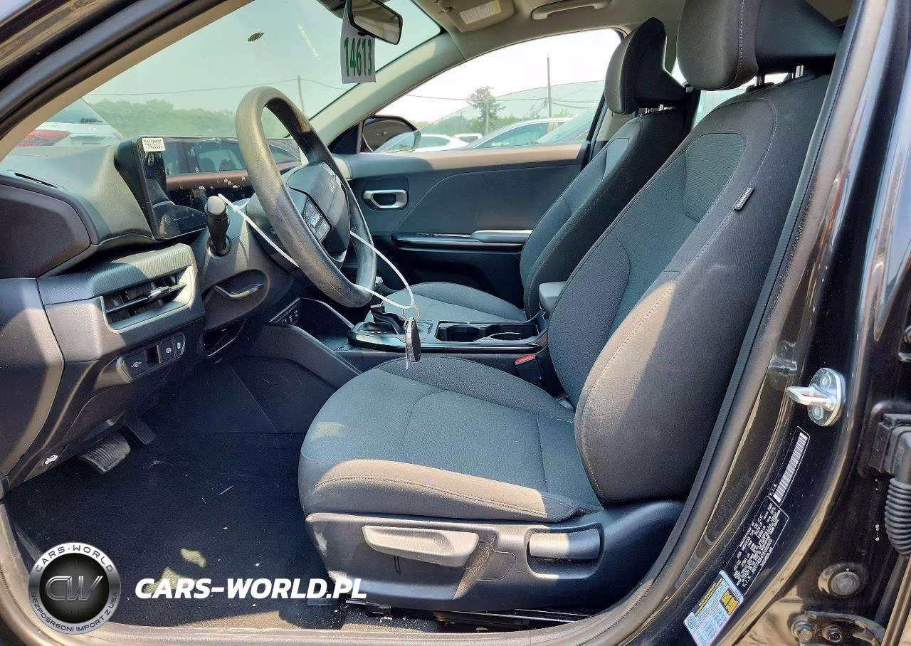 2025 Kia K4 Lx VIN:3KPFT4DE6SE090926 - 7