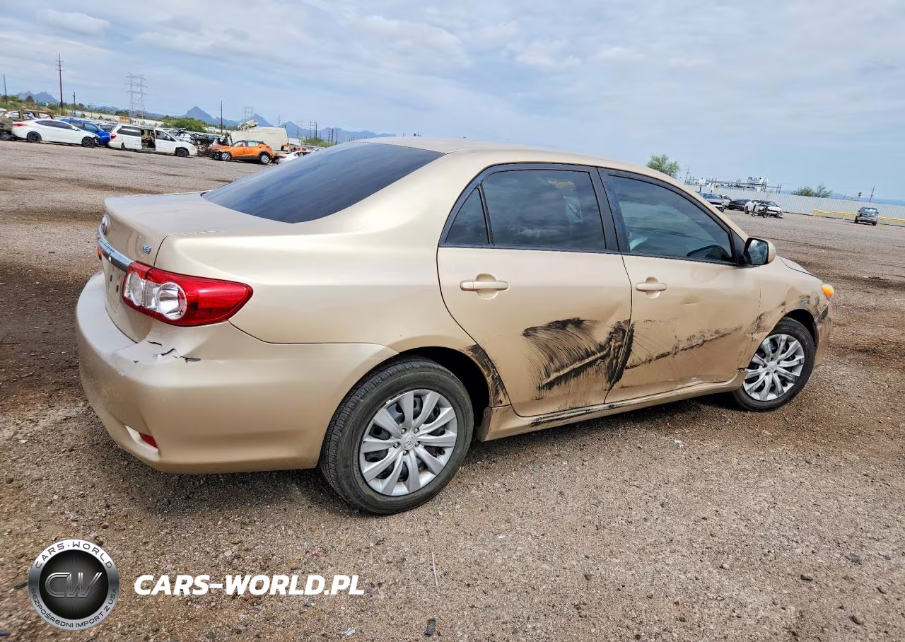 2012 Toyota Corolla Le VIN:JTDBU4EE1C9176435 - 3