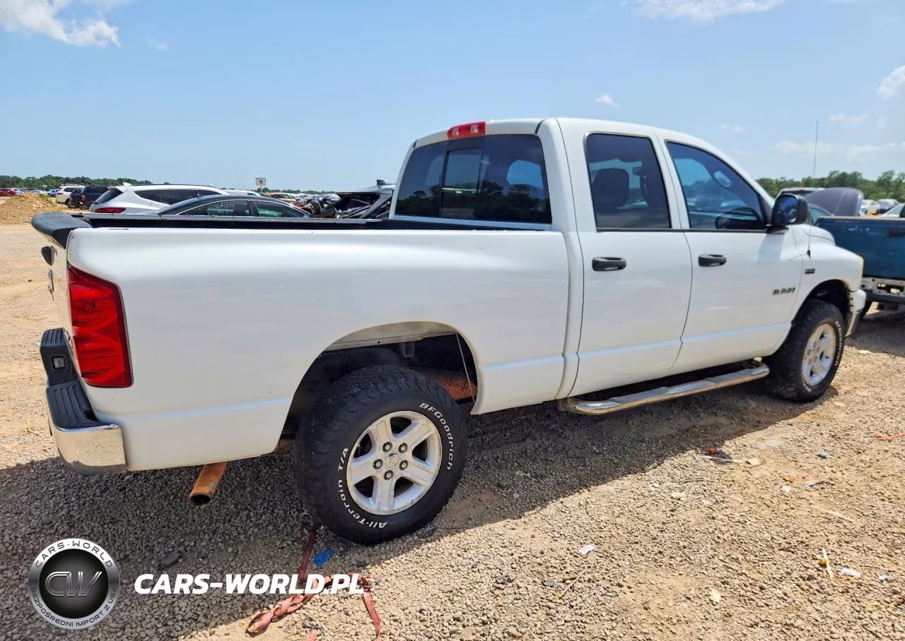 2008 Dodge Ram 1500 VIN:1D7HU18208S544782 - 3
