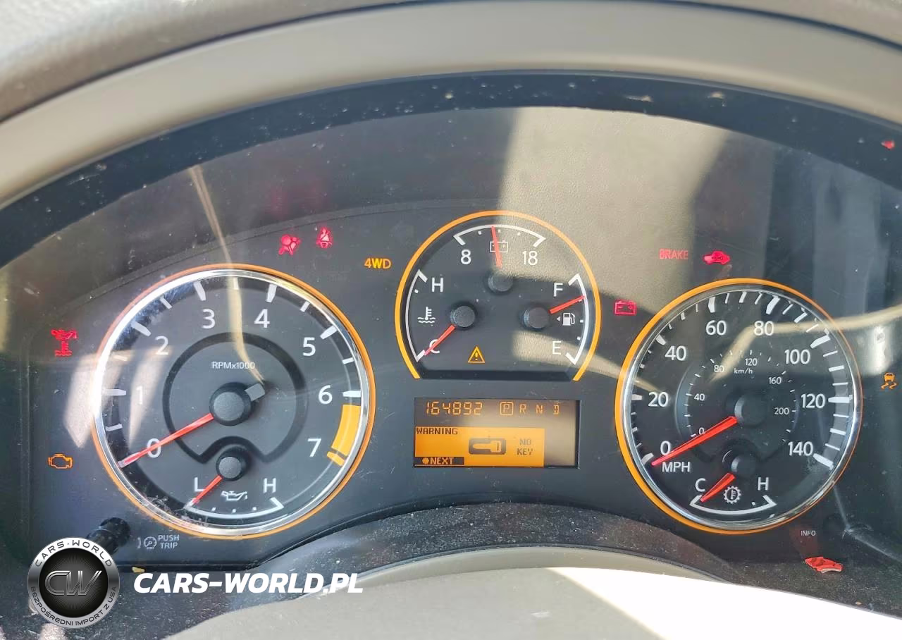 2015 Nissan Armada Platinum VIN:5N1BA0NE5FN613099 - 9