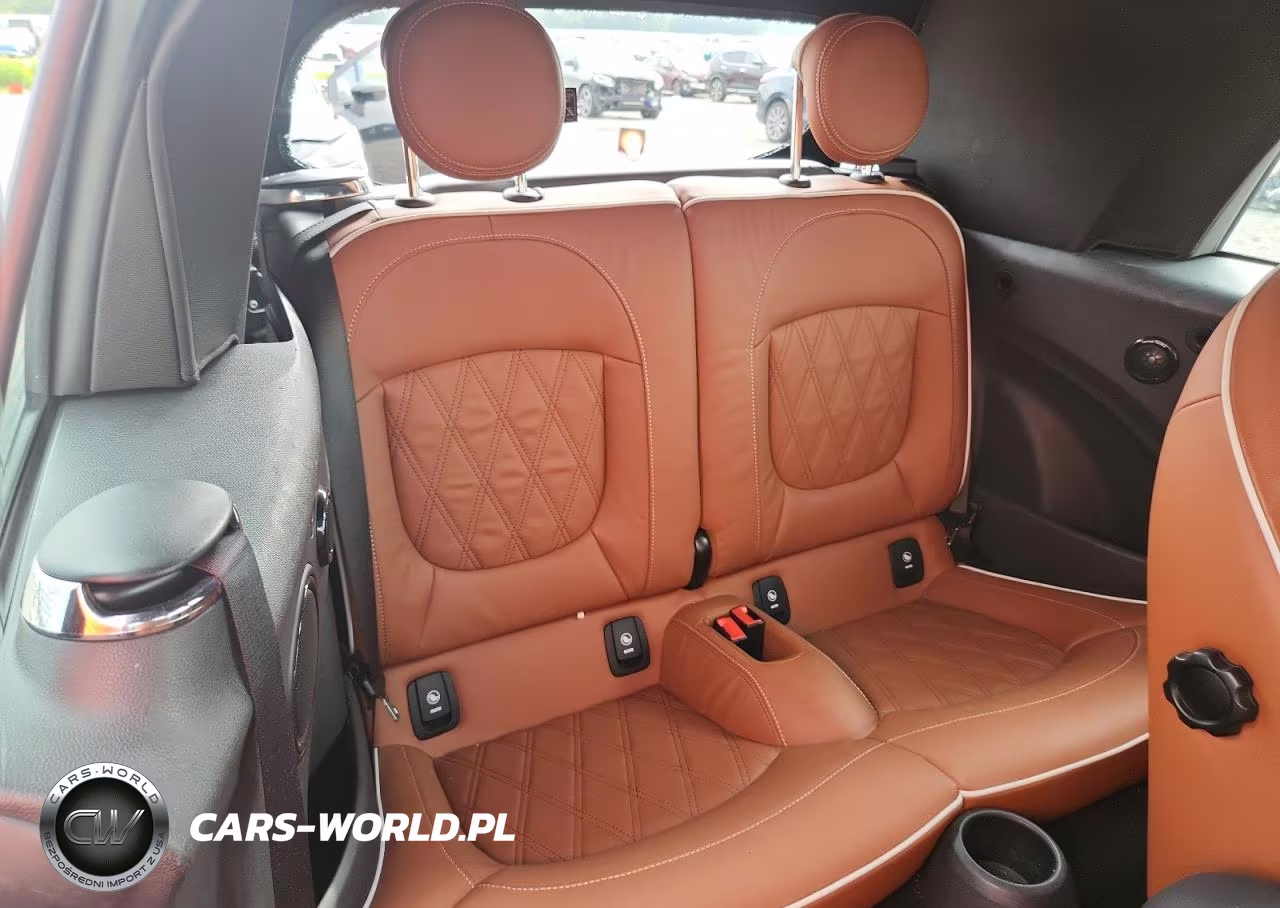 2024 Mini Cooper S VIN:WMW43DL0XR3S31704 - 10