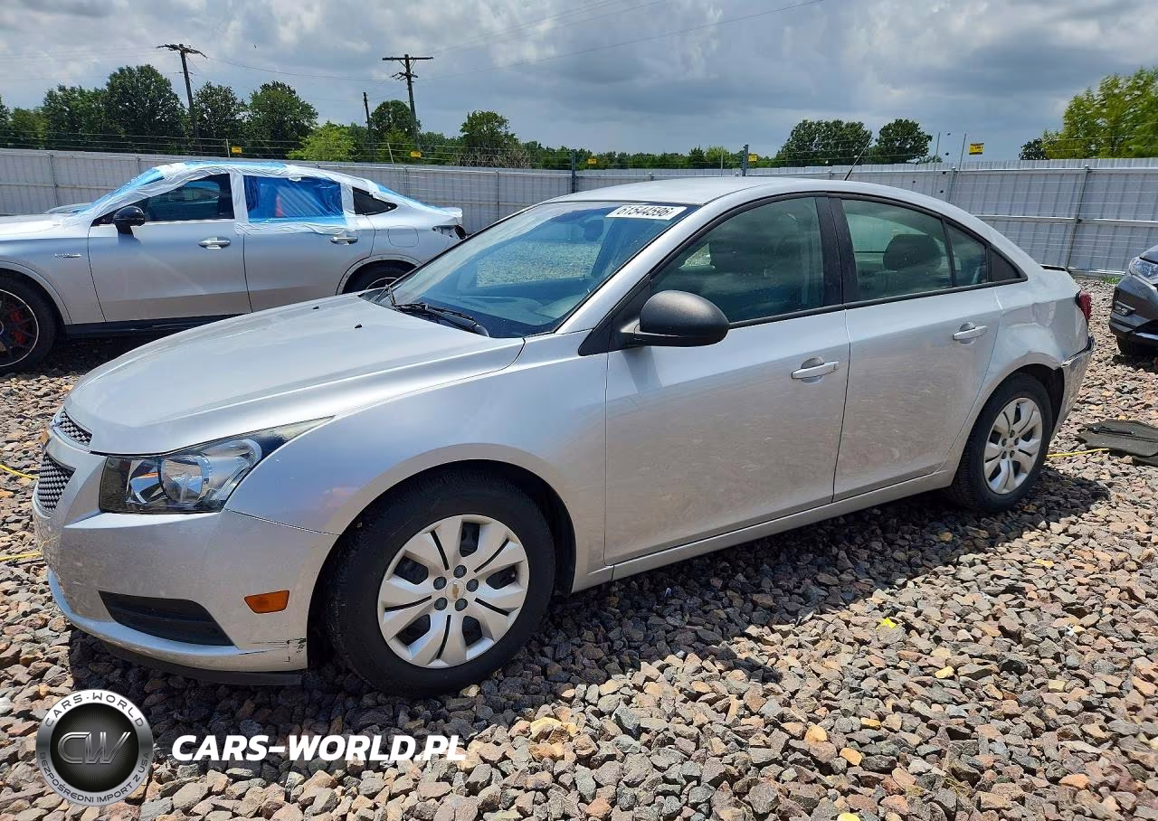 2013 Chevrolet Cruze Ls VIN:1G1PA5SH4D7217293 - 1