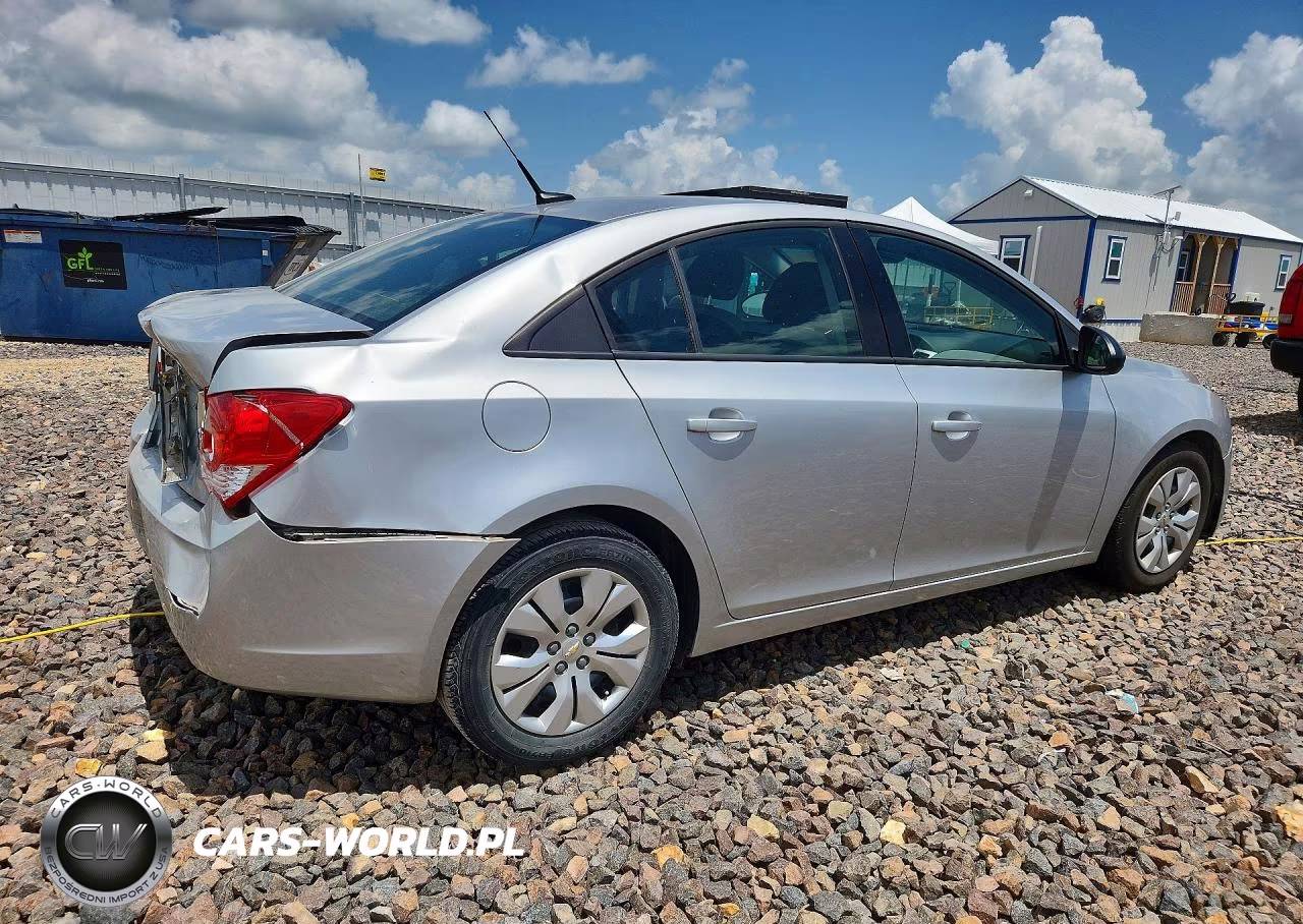 2013 Chevrolet Cruze Ls VIN:1G1PA5SH4D7217293 - 3