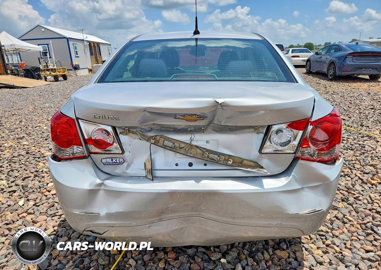2013 Chevrolet Cruze Ls VIN:1G1PA5SH4D7217293 - 6