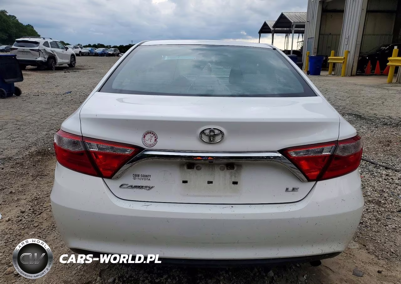 2017 Toyota Camry Le VIN:4T1BF1FK7HU453795 - 6
