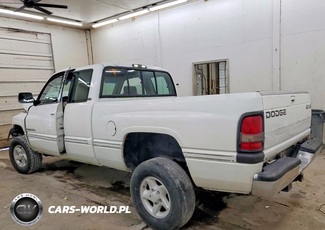 1996 Dodge Ram 1500 VIN:3B7HF13Z7TG194639 - 2