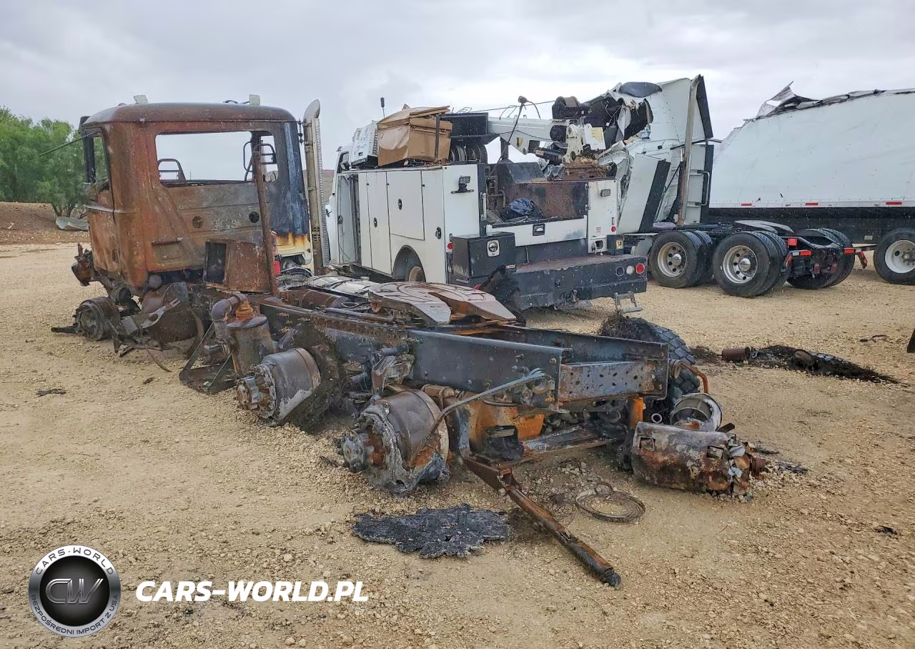 2021 Mack Granite Semi Truck VIN:1M1GR4GY7MM020011 - 2