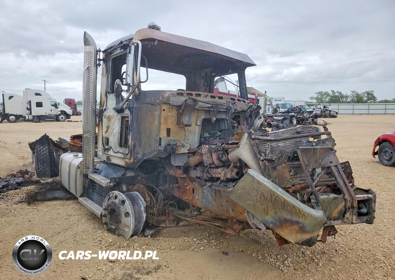 2021 Mack Granite Semi Truck VIN:1M1GR4GY7MM020011 - 4