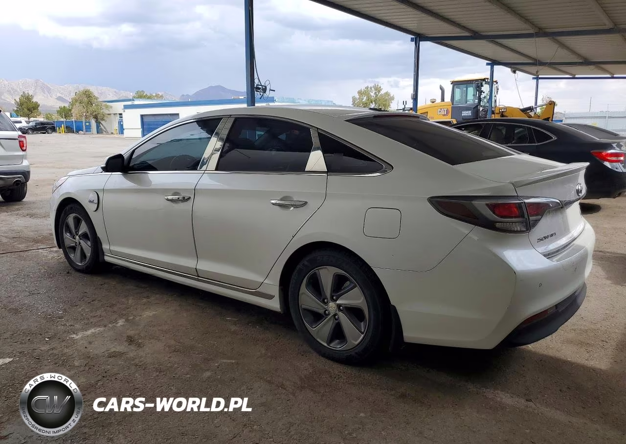 2016 Hyundai Sonata Plug-In Hybrid Limited VIN:KMHE54L21GA024710 - 2