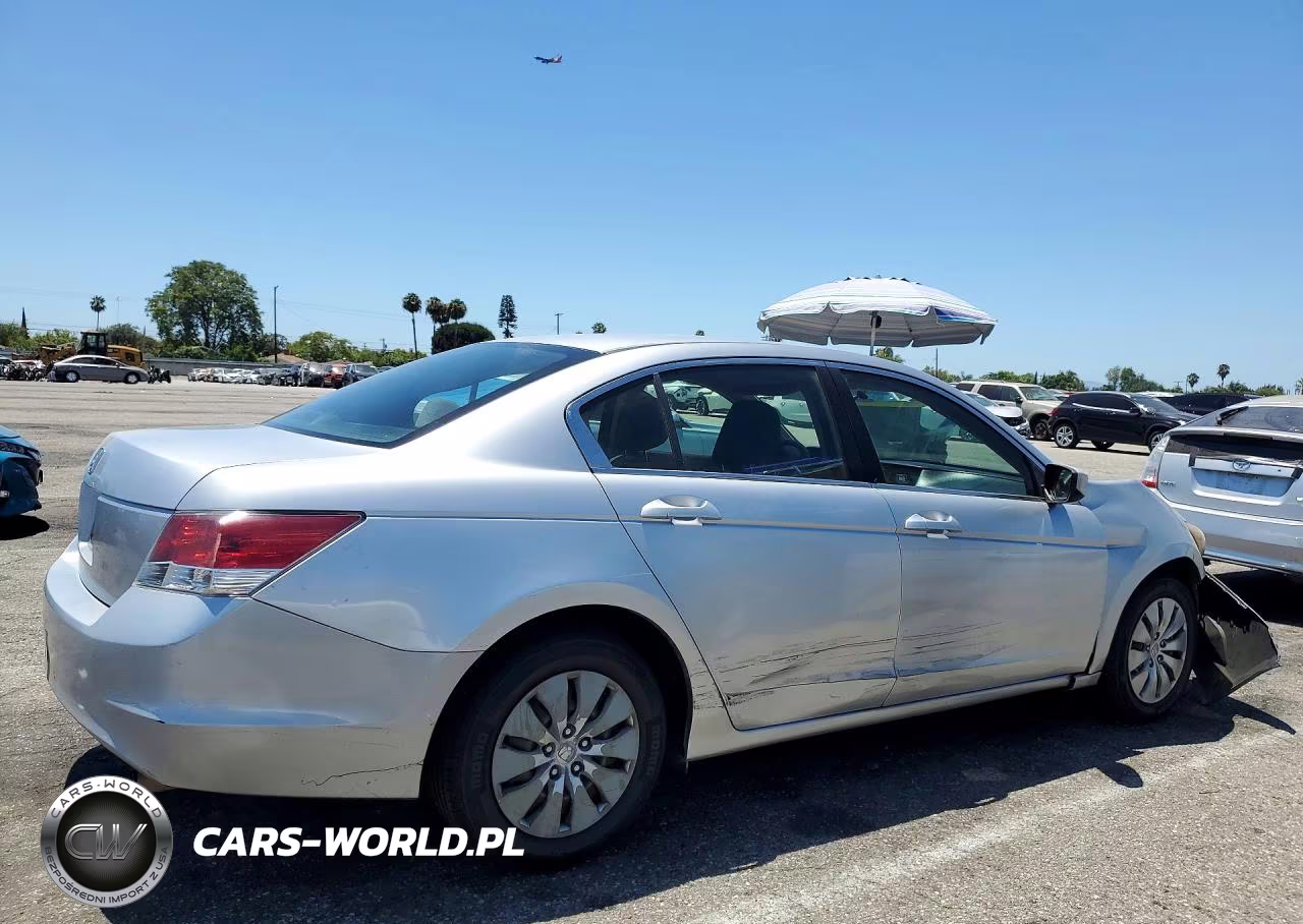 2008 Honda Accord Lx VIN:JHMCP263X8C071088 - 3