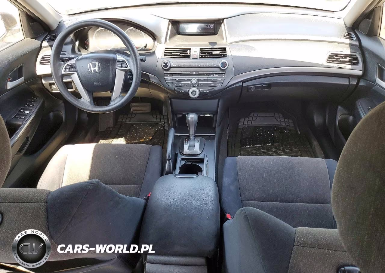 2008 Honda Accord Lx VIN:JHMCP263X8C071088 - 8
