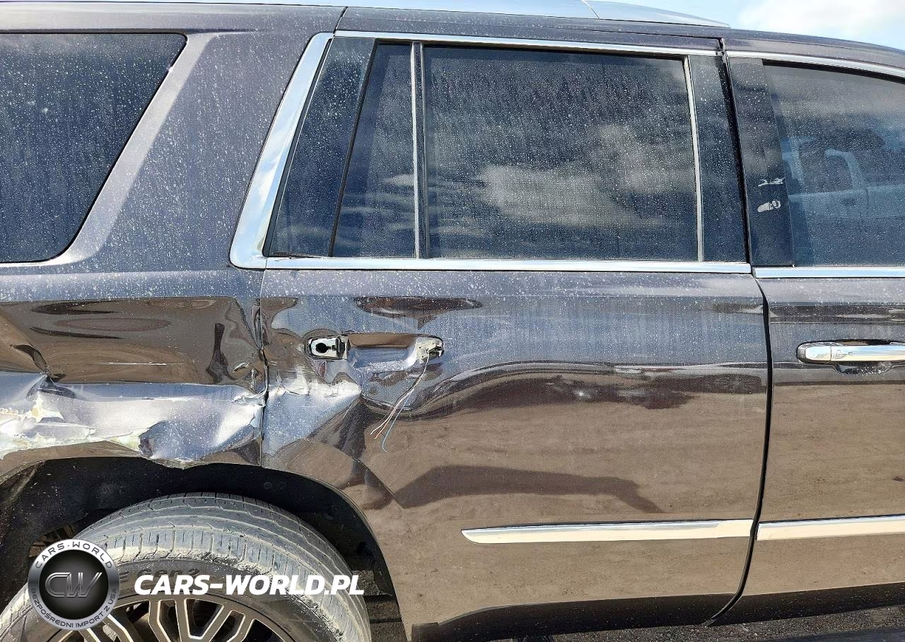 2015 Cadillac Escalade Premium VIN:1GYS3NKJXFR649242 - 11