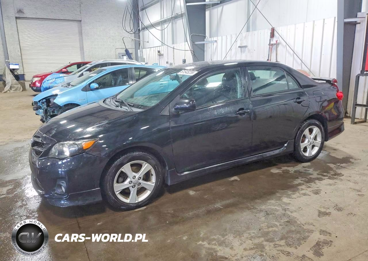 2013 TOYOTA COROLLA BASE