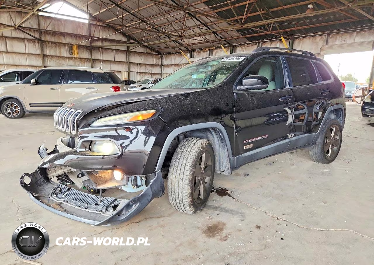 2017 Jeep Cherokee VIN:1C4PJMCS0HW568158 - 1