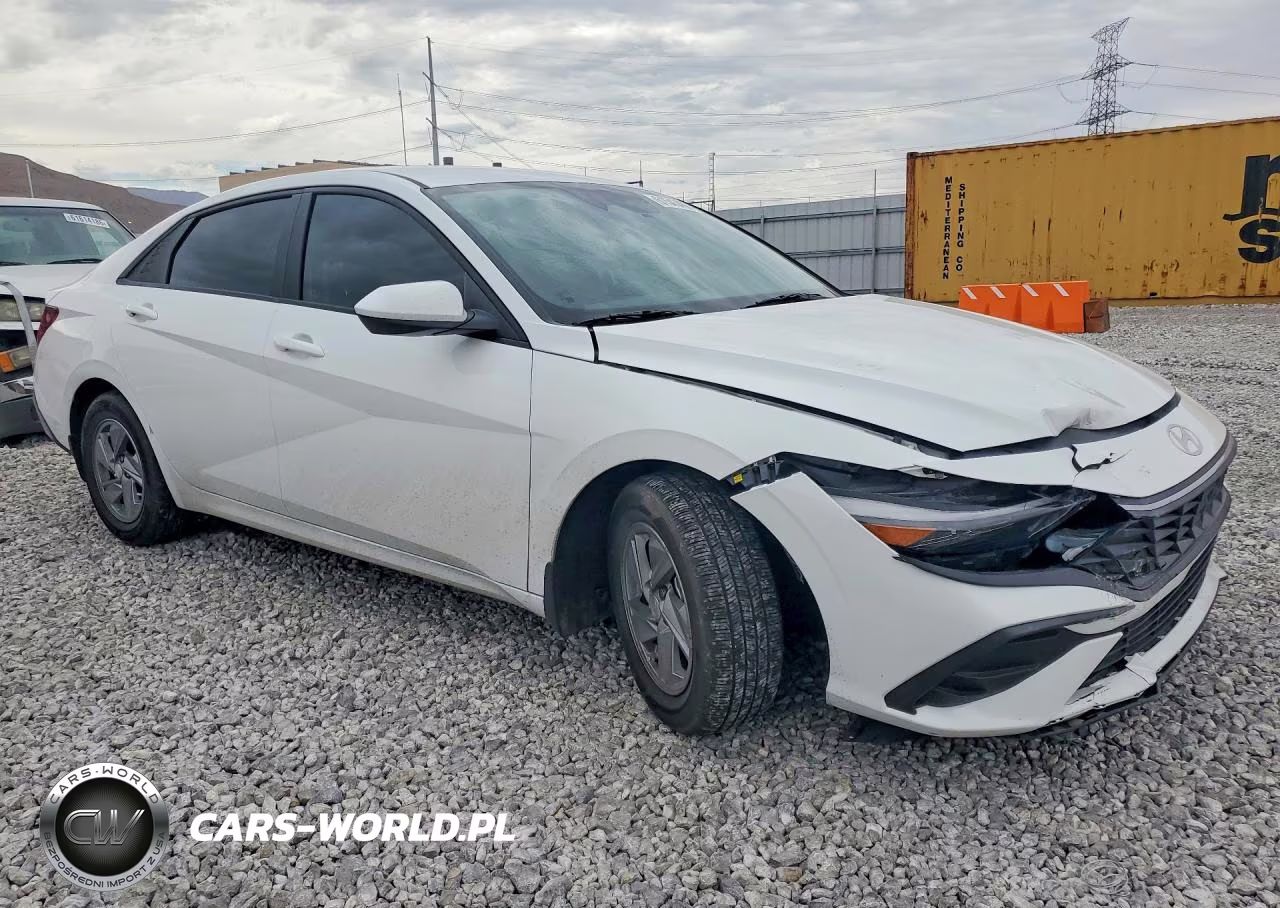 2024 Hyundai Elantra Se VIN:KMHLL4DG3RU779107 - 4
