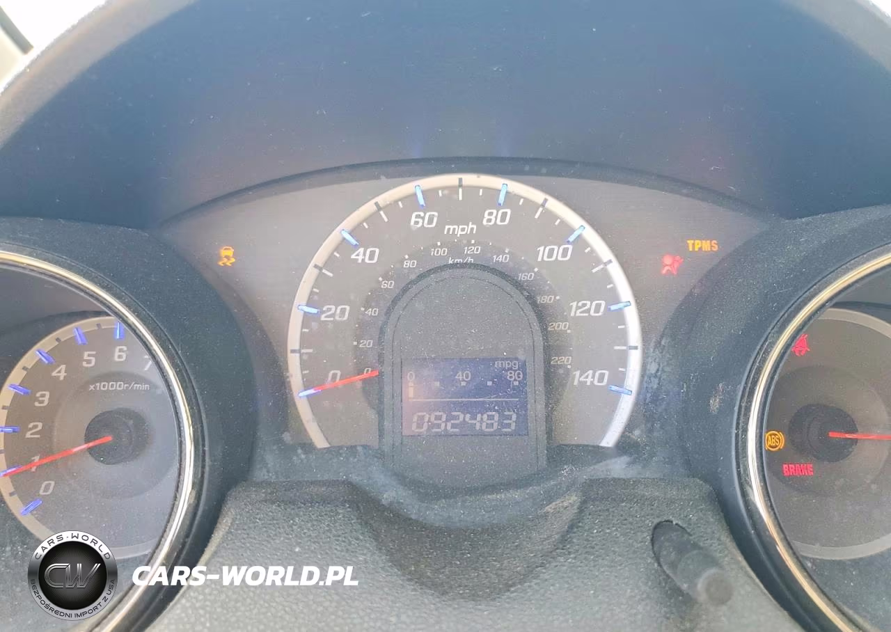 2013 Honda Fit Sport VIN:JHMGE8G51DC031180 - 9