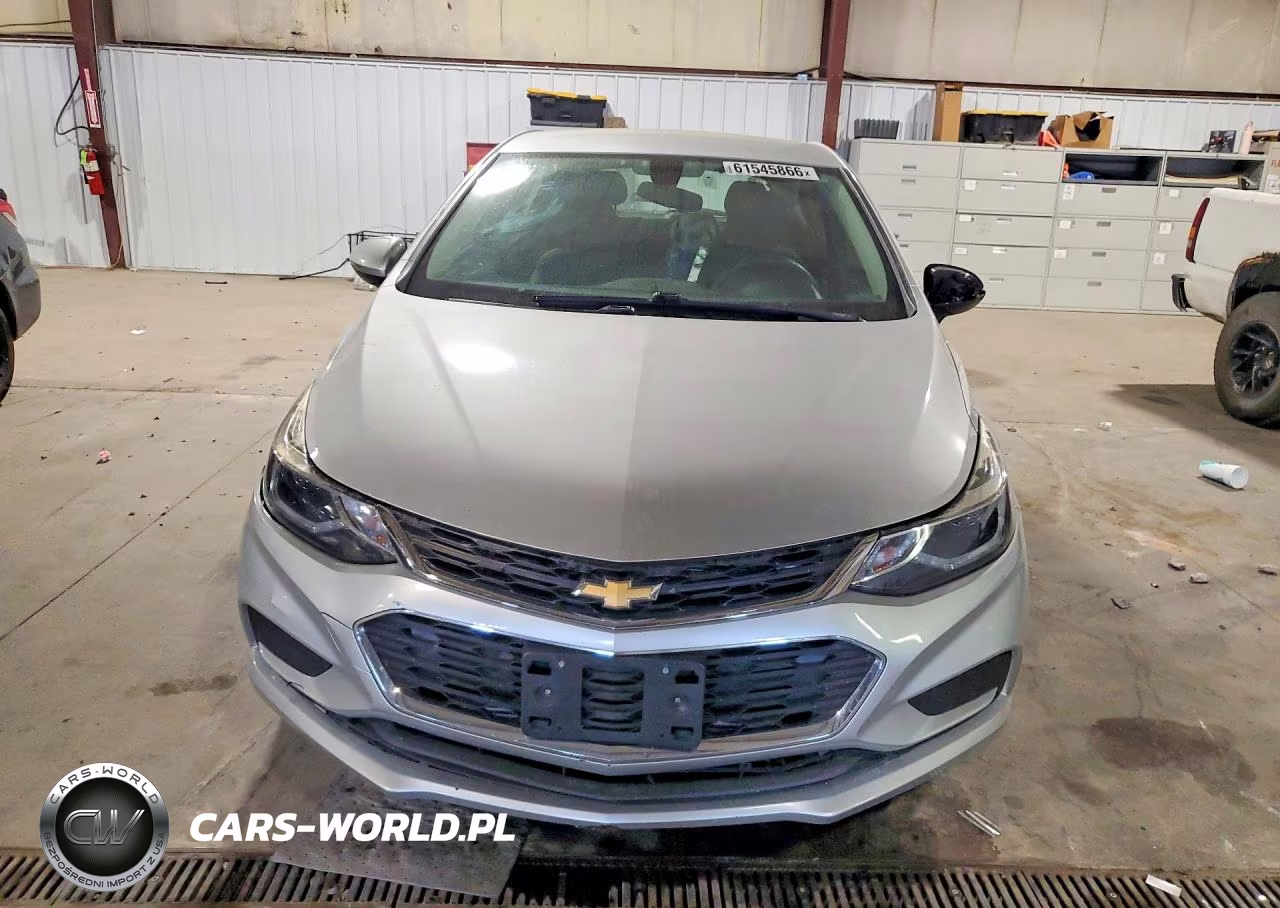 2018 Chevrolet Cruze Lt VIN:3G1BE6SM7JS630744 - 5