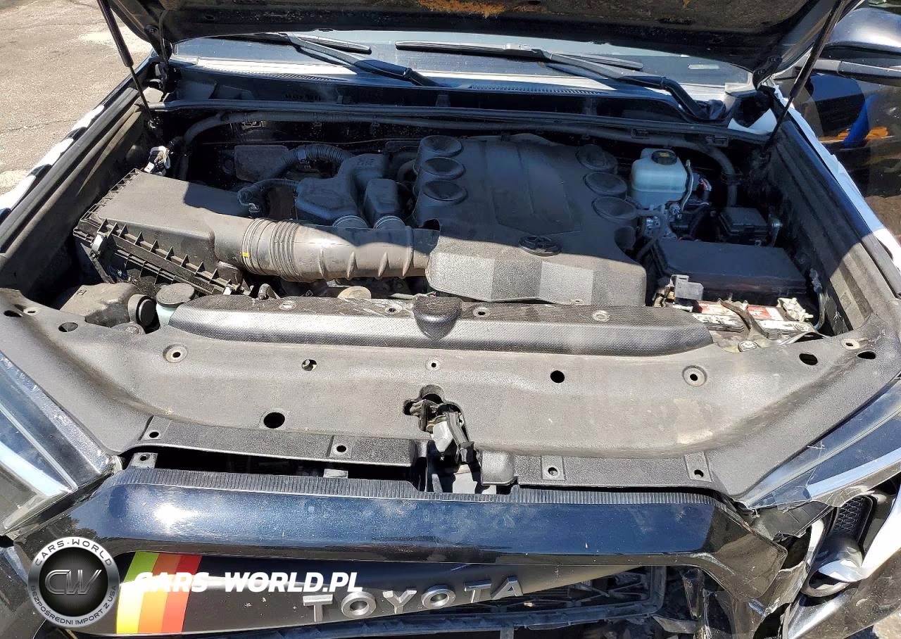 2020 Toyota 4Runner Trd Off-Road Premium VIN:JTEBU5JR6L5748178 - 11