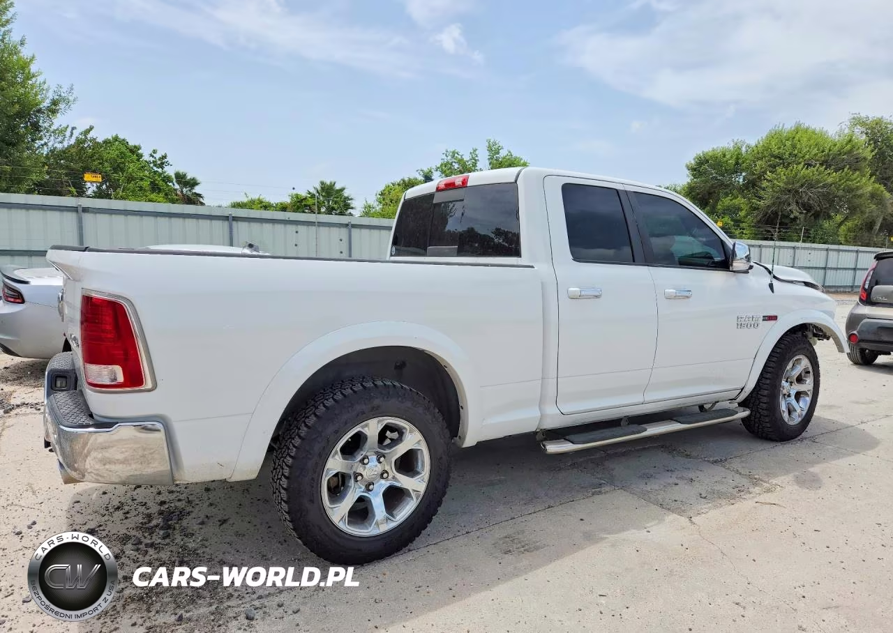 2014 Ram 1500 Laramie VIN:1C6RR7JM7ES475252 - 3