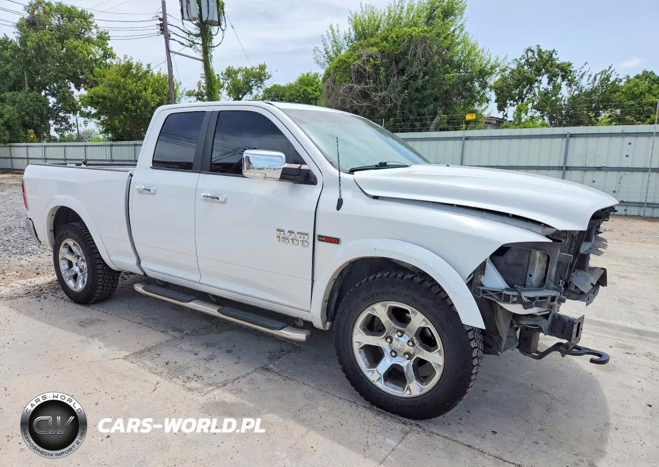 2014 Ram 1500 Laramie VIN:1C6RR7JM7ES475252 - 4